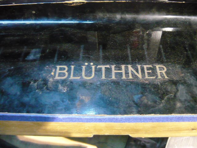 Vizita la fabrica de piane Bluthner